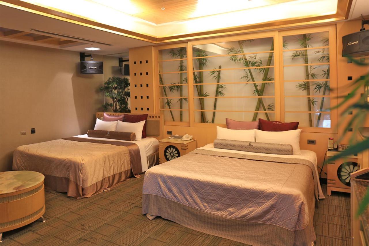 In-Stone Motel Taipei Exterior photo